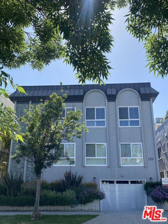 125  S Elm Dr 3BR Beverly Hills La
