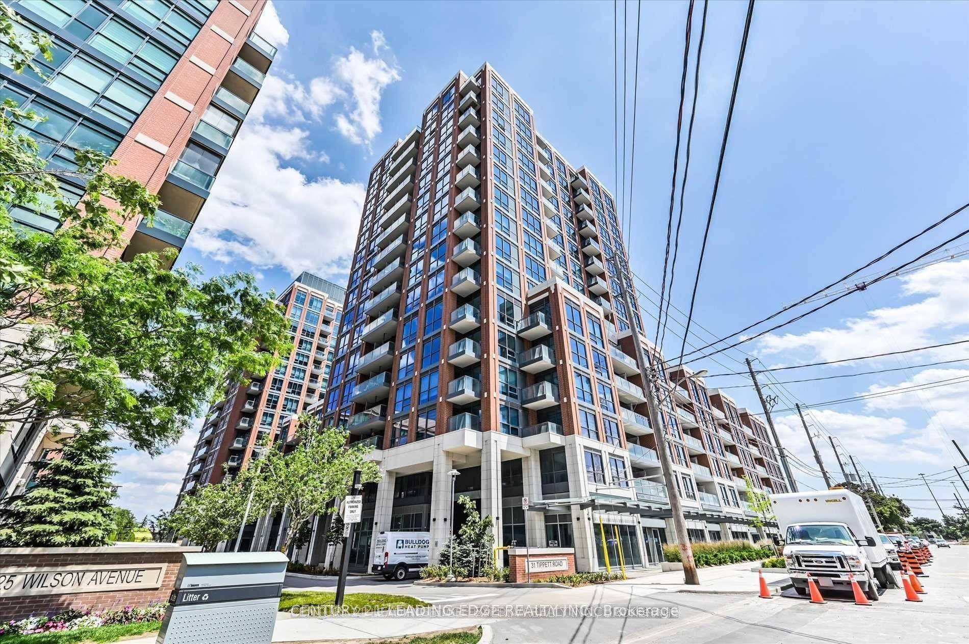 Bright, Spacious 2Br Den With 2 Bathrooms.