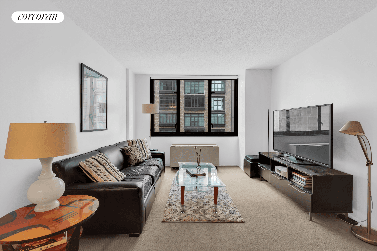Welcome to 407 Park Avenue South, Unit 11F in the heart of the dynamic NoMad neighborhood.