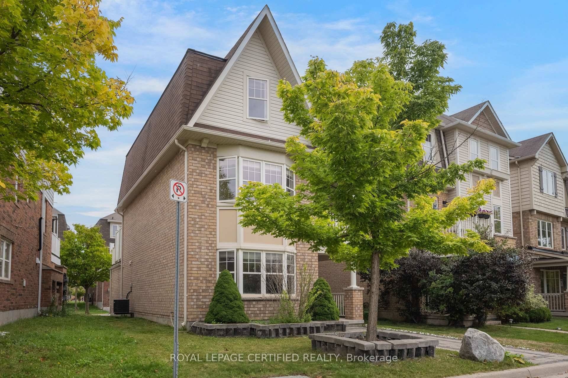 Welcome to 216 Magurn Gate, a stylish and spacious 3 storey freehold home in one of Miltons most sought after neighborhoods.