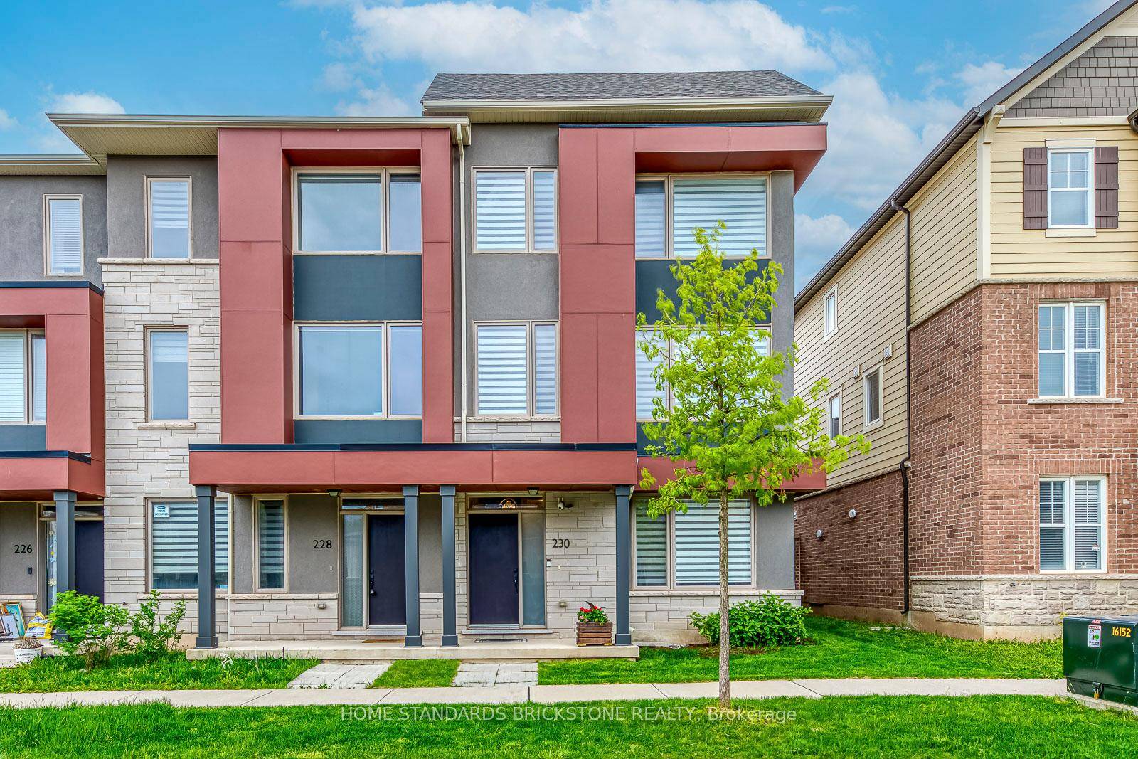 Welcome to Your Ideal Family Retreat in the Heart of the Prestigious Preserve Community !