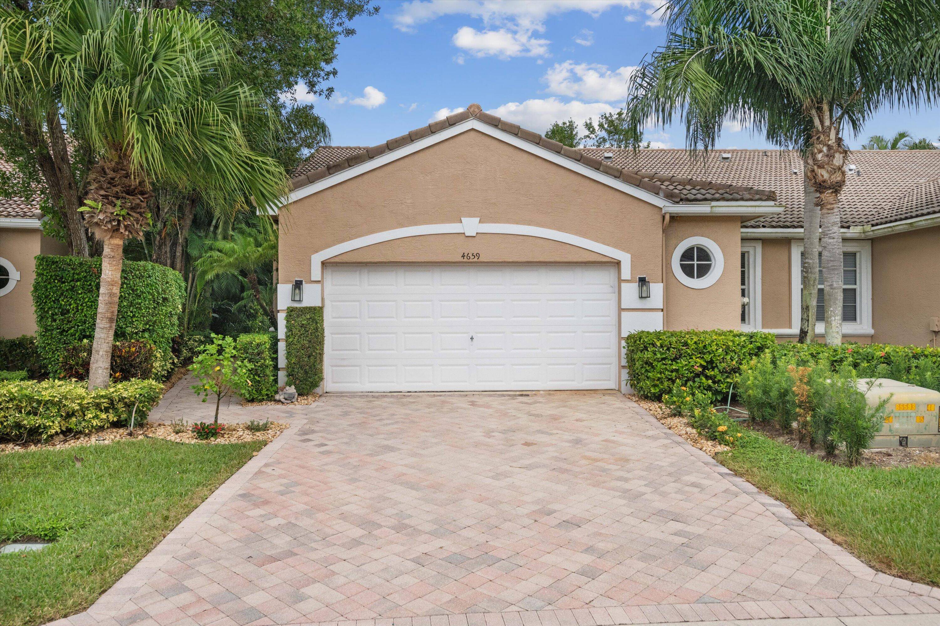 Located in the desirable Cambridge subdivision, this 3 bedroom, 2 bathroom home offers 1, 960 sq ft of bright, welcoming living space.