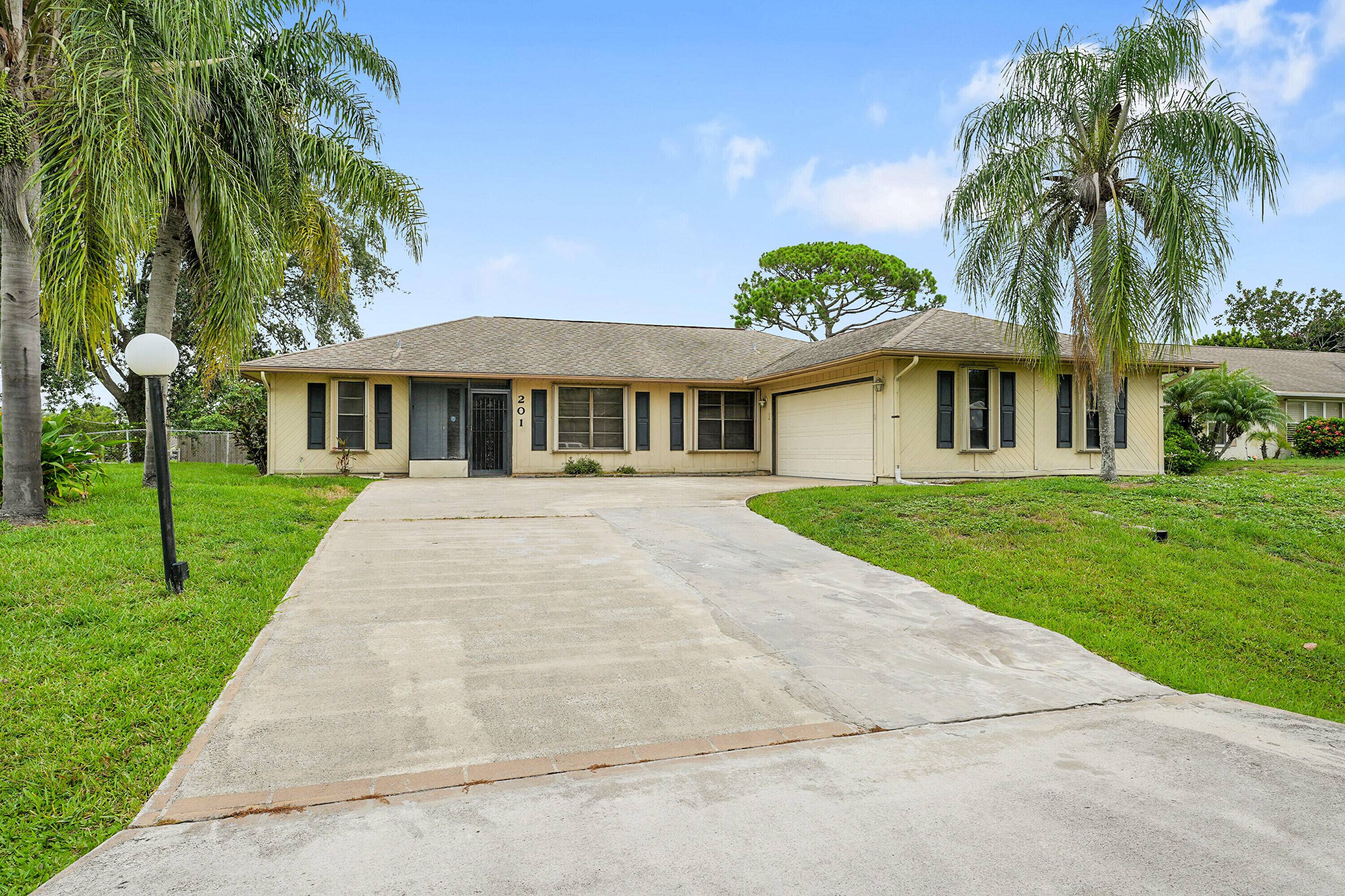 Welcome to your perfect South Florida retreat !