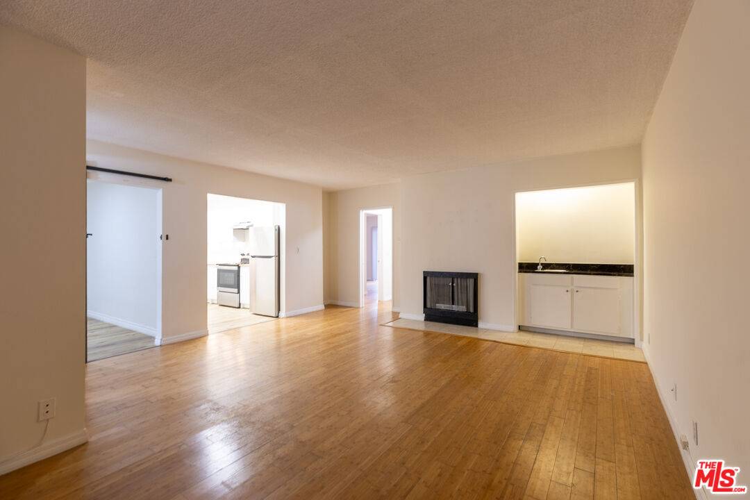 1033 6TH ST 3BR Santa Monica La