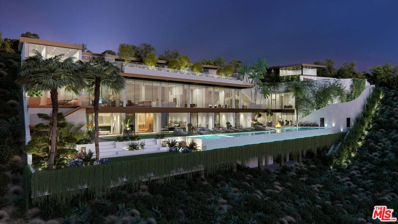 1633   Blue Jay Way Sunset Strip LA