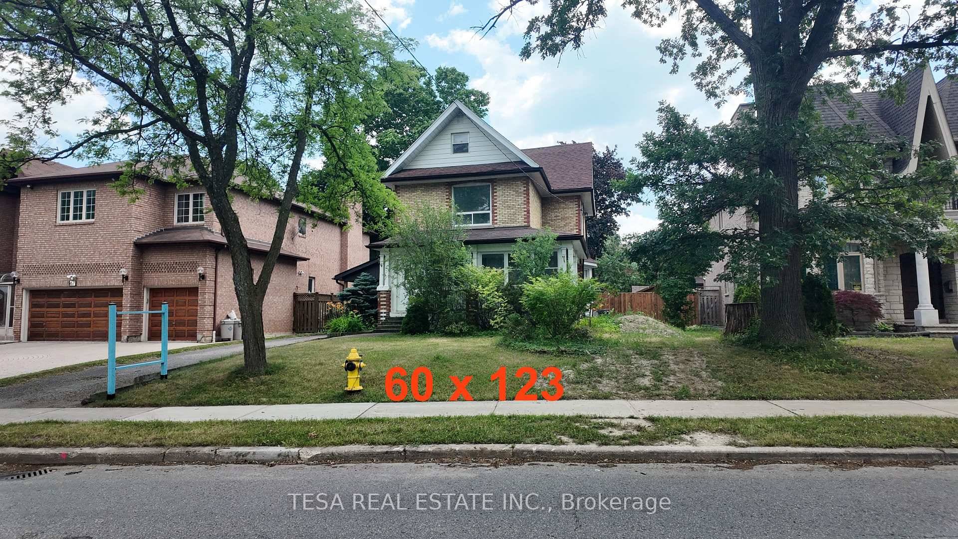 Attention investors and visionaries, don't miss this incredible opportunity to secure a detached 2.