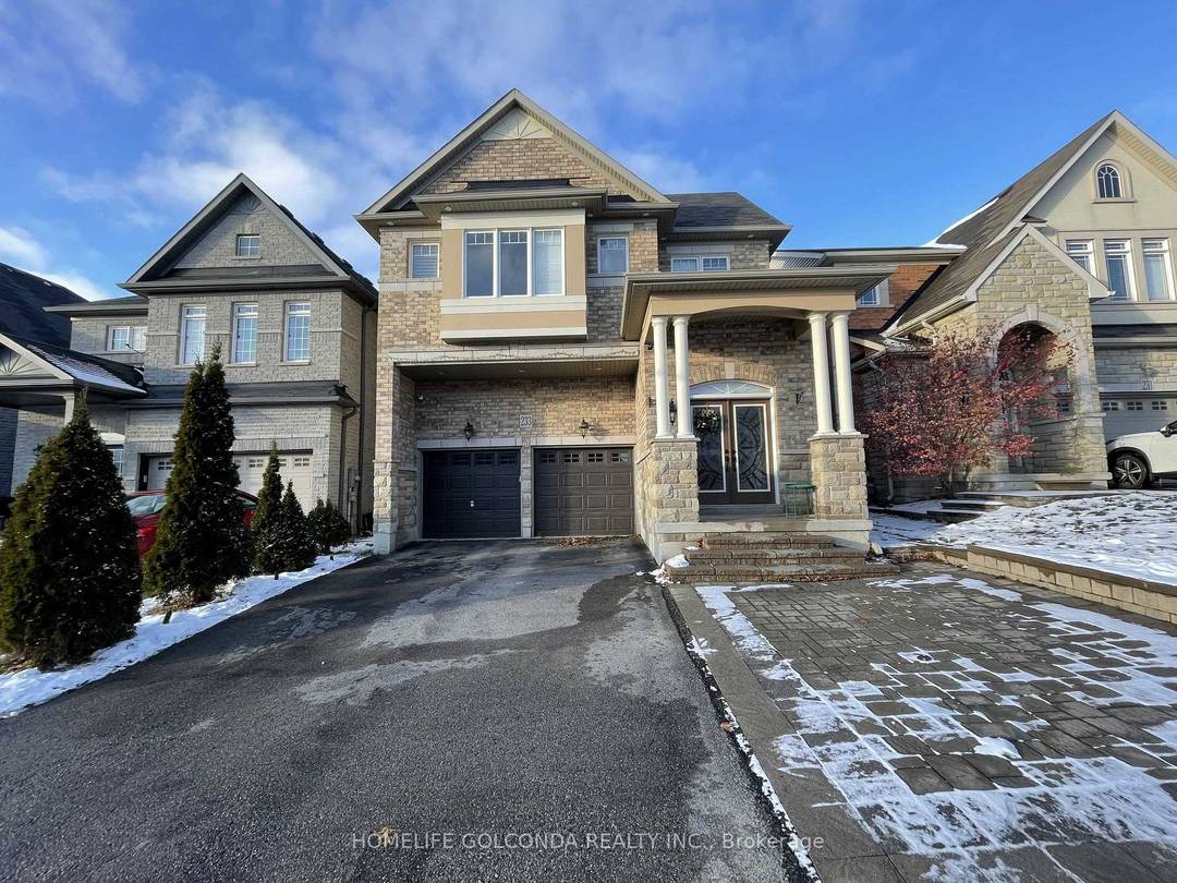 Beautiful, Bright amp ; Spacious One Bedroom Basement In A Great Location In Woodland Newmarket With Separate Entrance amp ; Ensuite Laundry Plus One Parking Space.