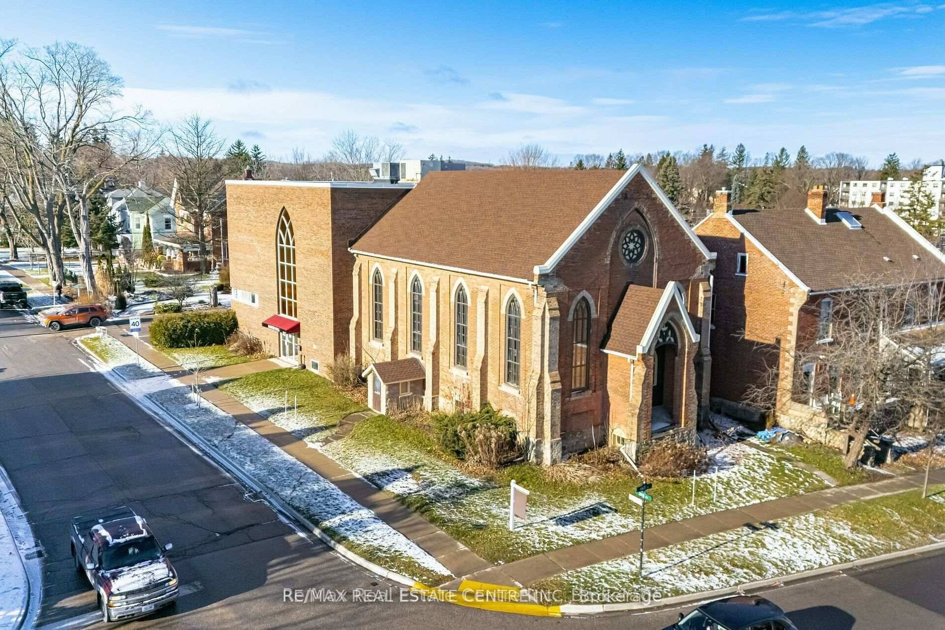 This is a great opportunity to make a historic space into a new great commercial offering.