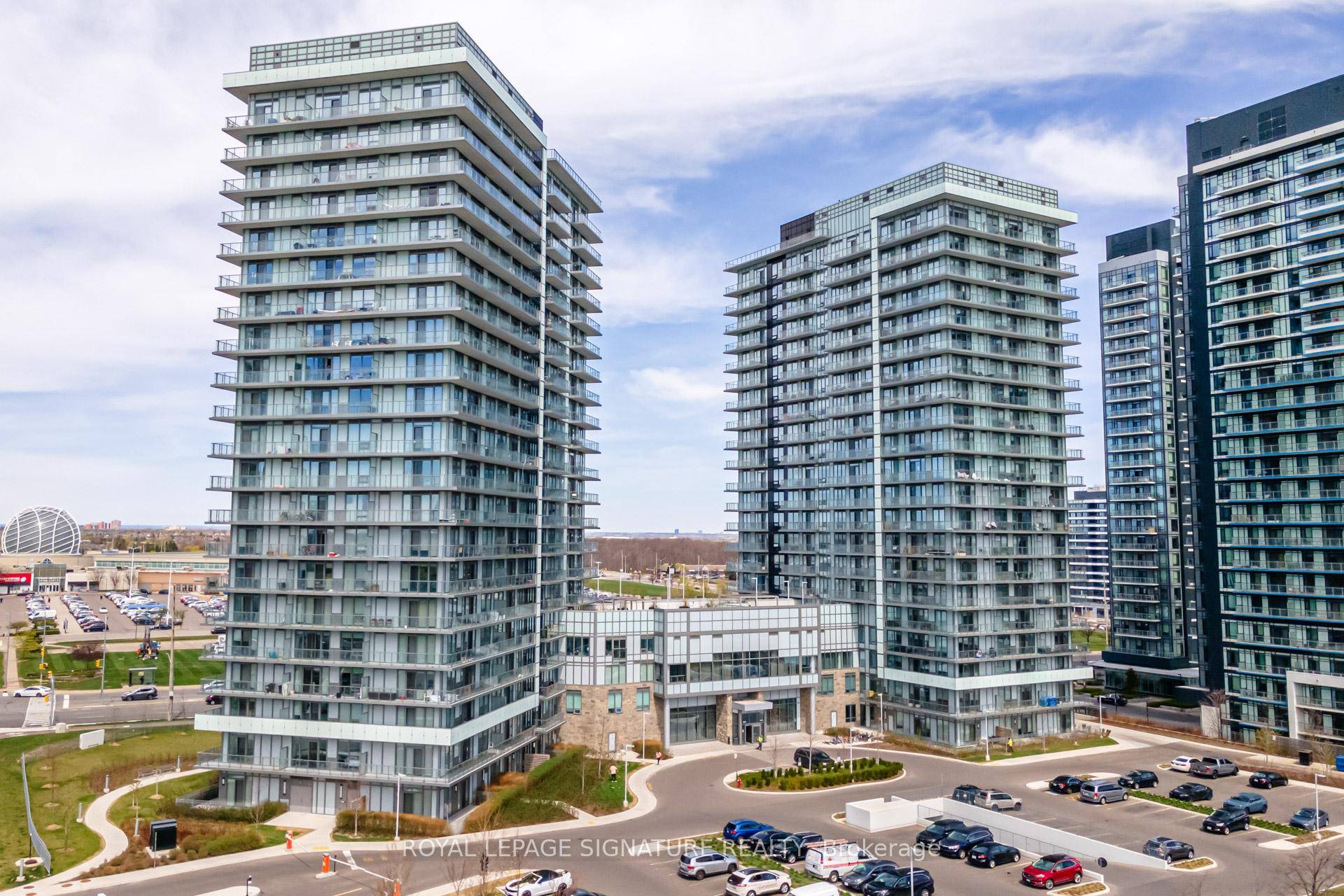Watch Virtual Tour Experience elevated living in the heart of Central Erin Mills with this rare 1, 315 sq.