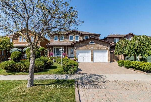 Spectacular Greenpark built home in coveted Square One Neighborhood with close to 2837Sqft living space.