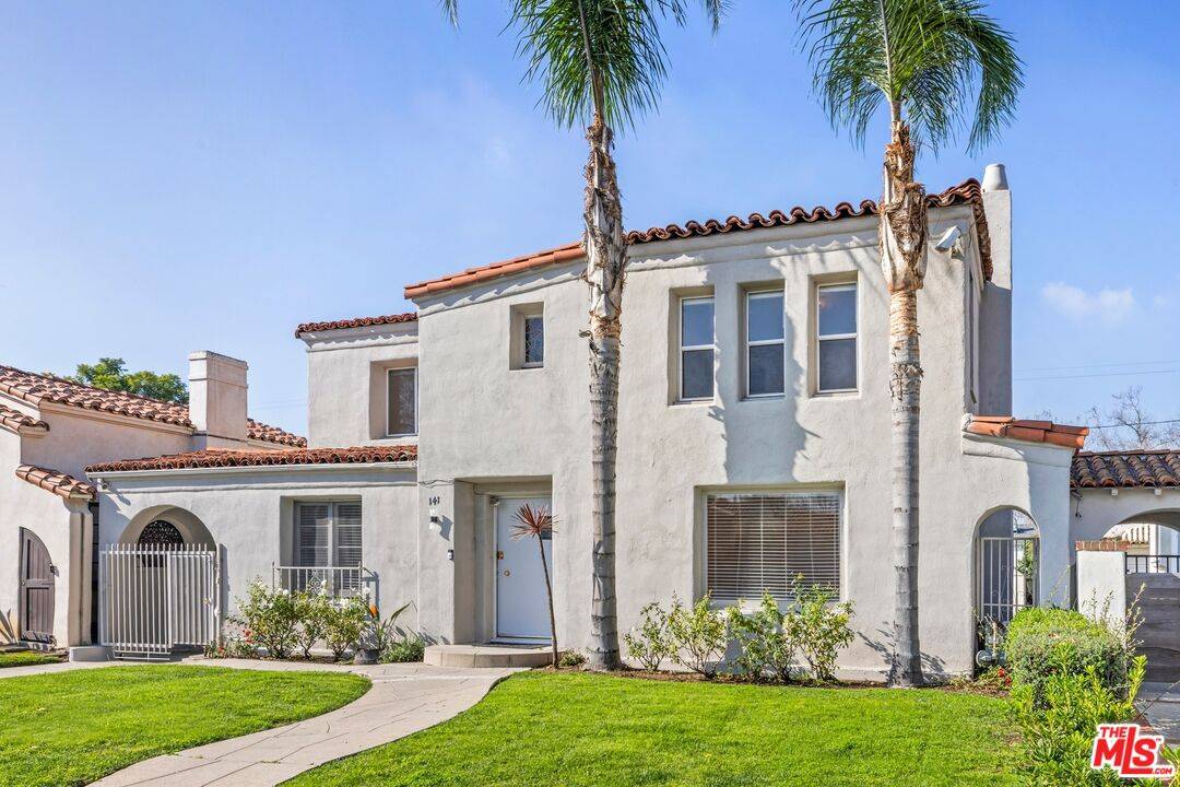 141 S Vista St 6BR Hancock Park La