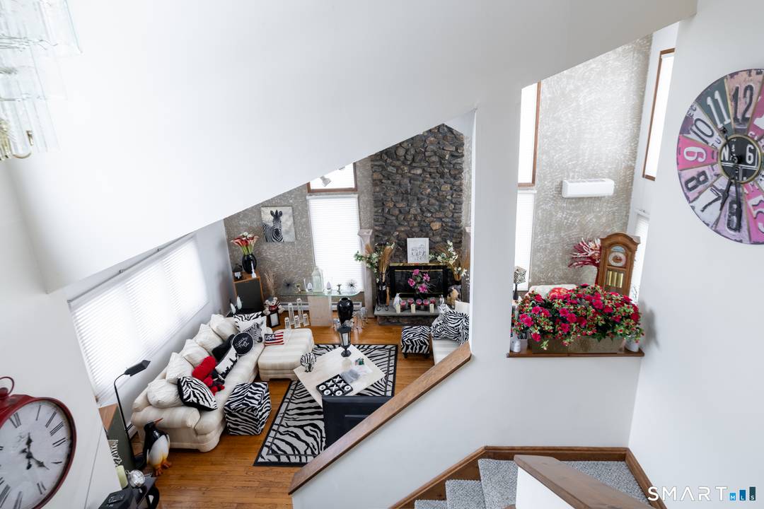 A private hilltop retreat at the end of a quiet cul de sac, this stunning 8 room contemporary is set well back from the road on a picturesque knoll, offering ...