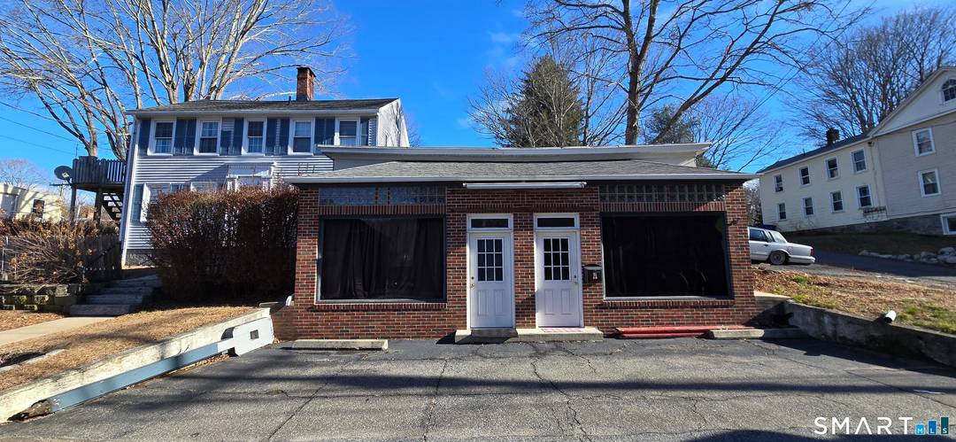 VC Property Group is proud to present a two parcel assemblage in Deep River, Connecticut, offering stabilized mixed use income with residential value and land optionality.