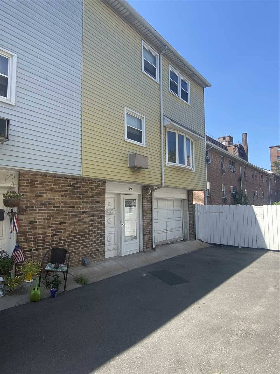 142 D 68TH ST New Jersey