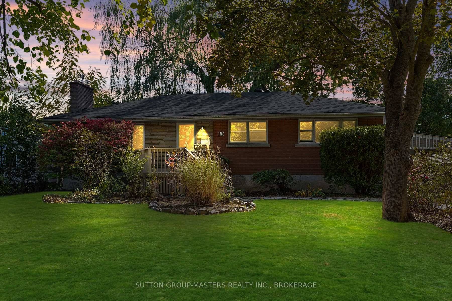 This bungalow, nestled in a bend on a premier street in desirable Calvin Park, is ideal for first time home buyers, empty nesters, retirees, or investors and you will see ...