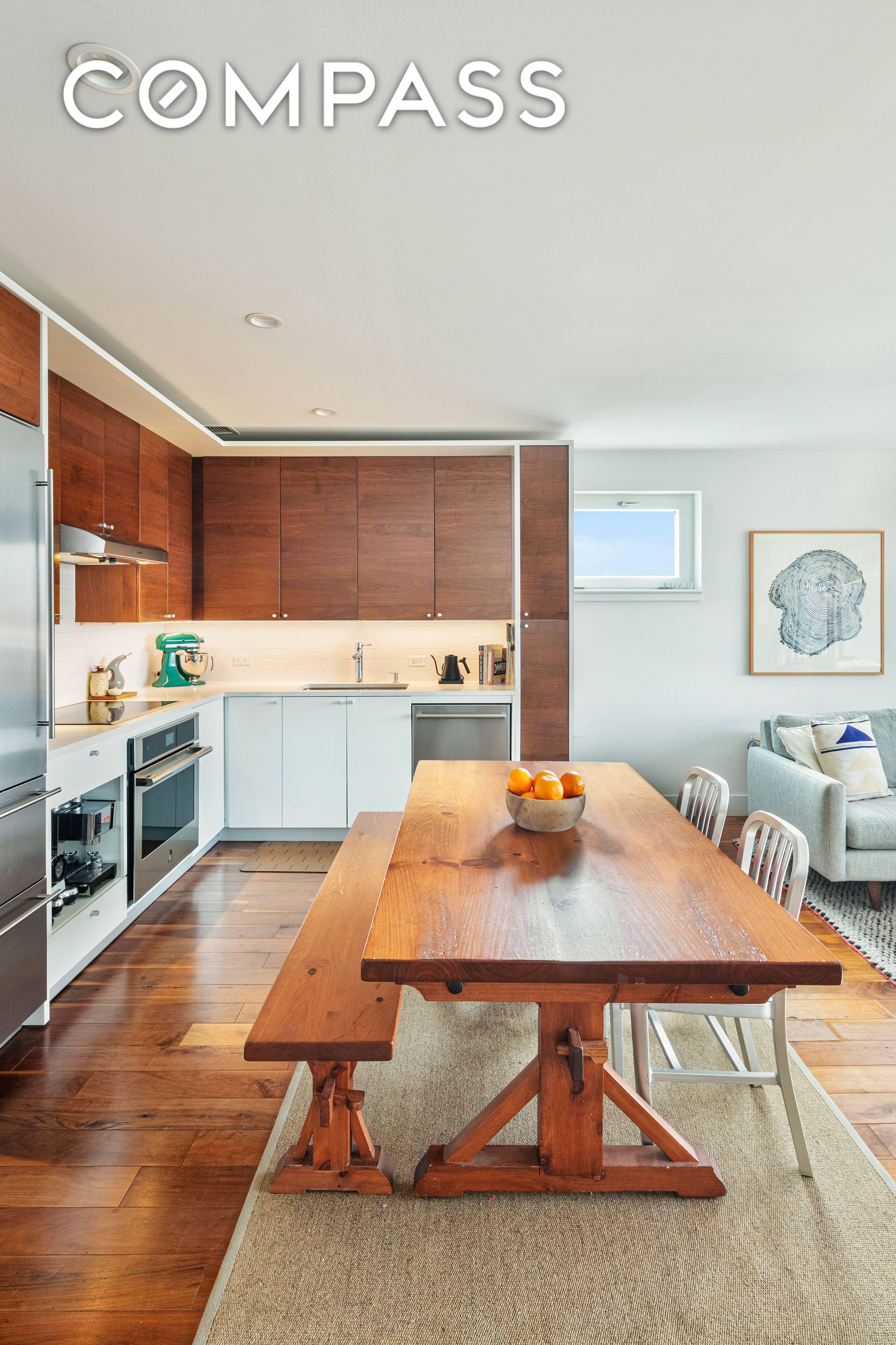 This immaculate 3 bedroom 2.