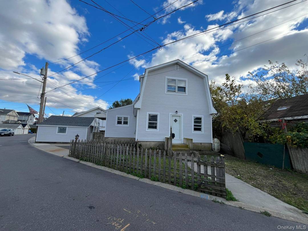 Welcome to Meadowmere, Lawrence !