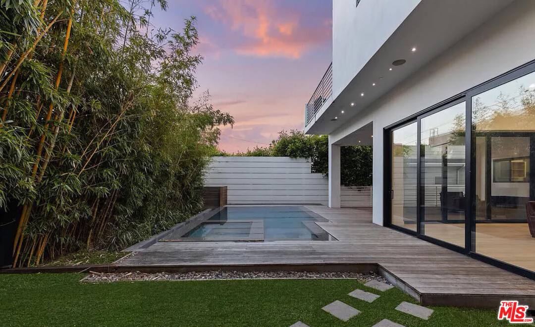 748  N Detroit St 5BR Hollywood Hills East La