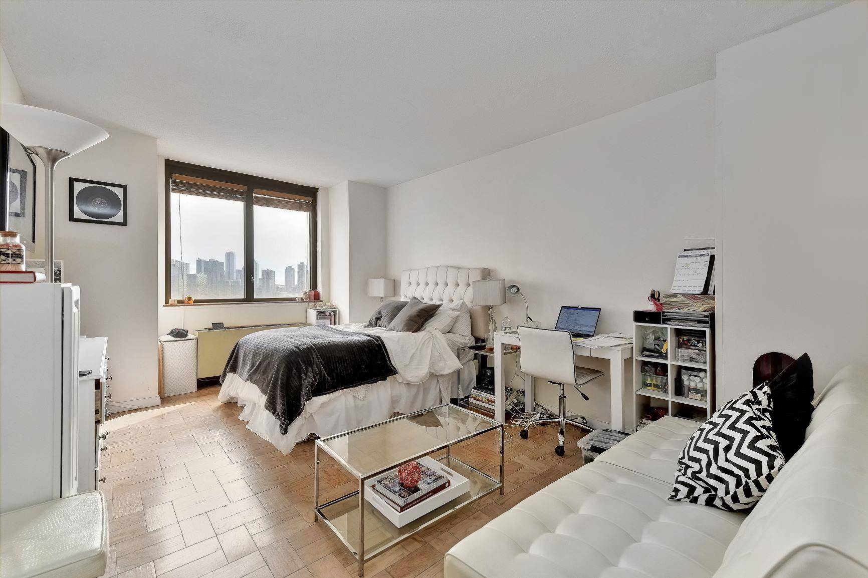 2 bed 2 bath with open river views !