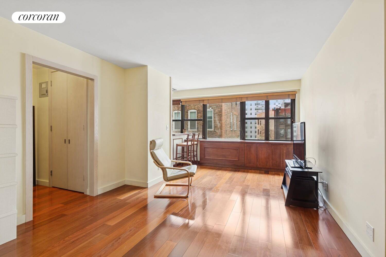 Bright. Thoughtful. Move In Ready.