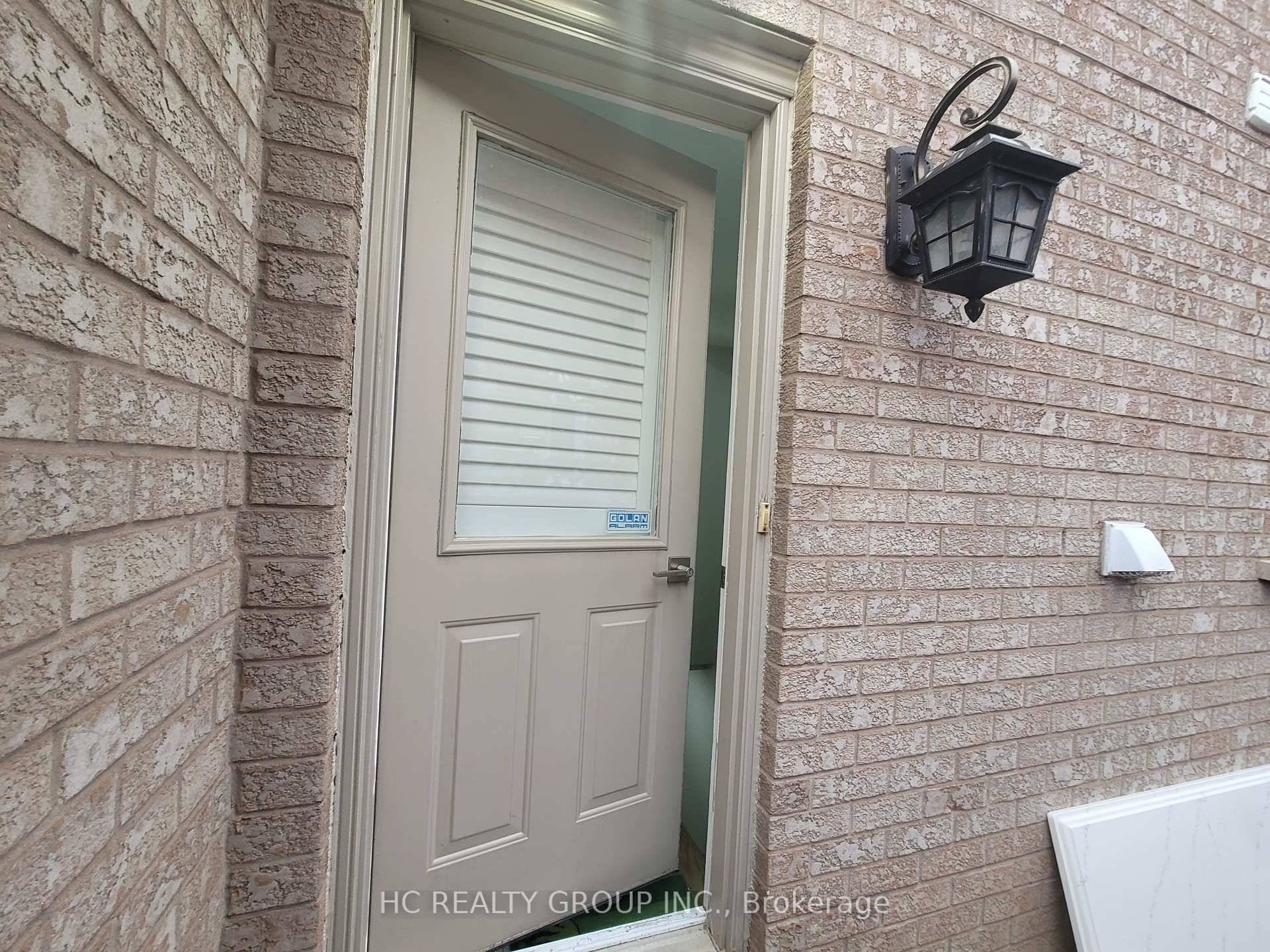 Renovated Spacious Basement Apartment With 2 Bedroom amp ; 2 Bathrooms.