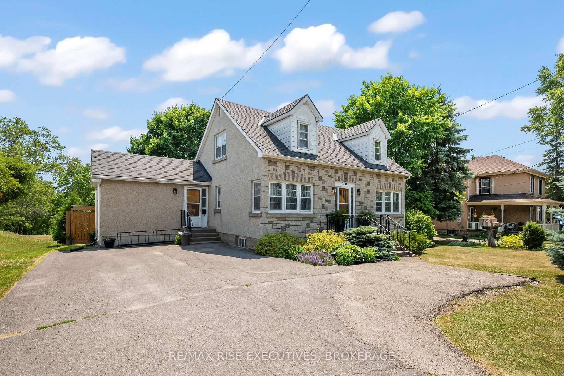 Discover the perfect family retreat in Napanee's vibrant West End.