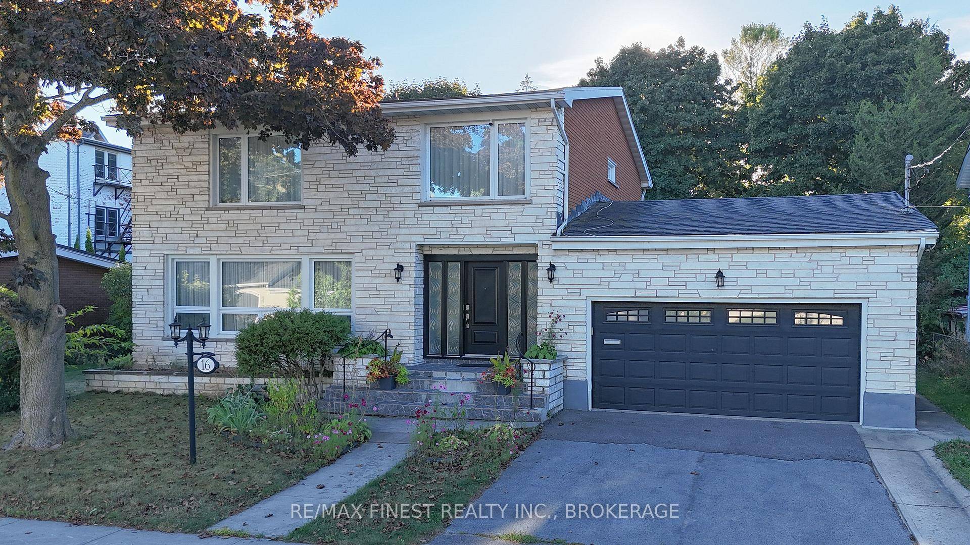 Rare opportunity to own a stately 4 bedroom, 4 bath home in one of downtown Kingston's most desirable locations.