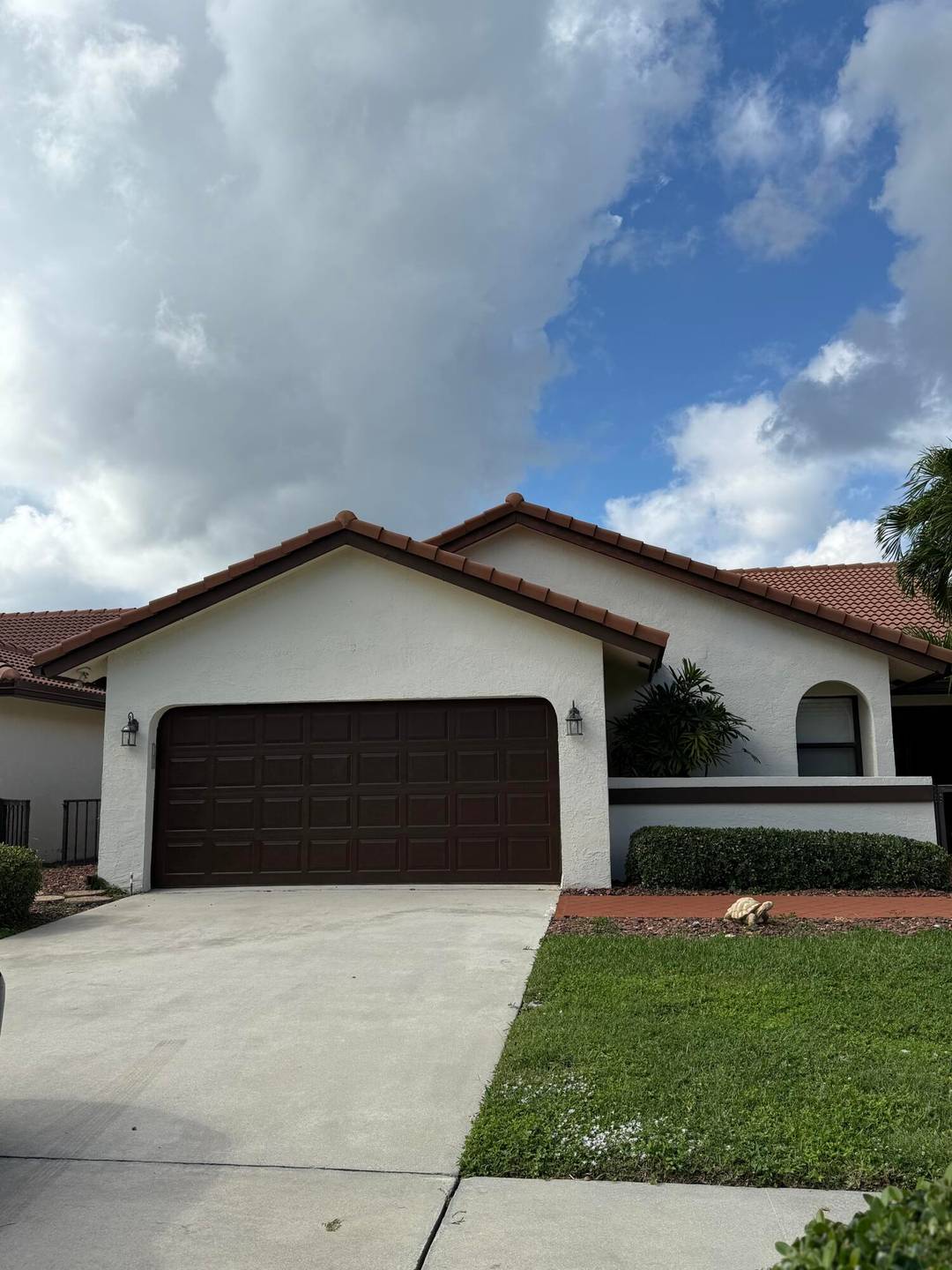 Step into this freshly painted amp ; landscaped 3BR, 2BA Pool Home located directly across from the community tennis court.