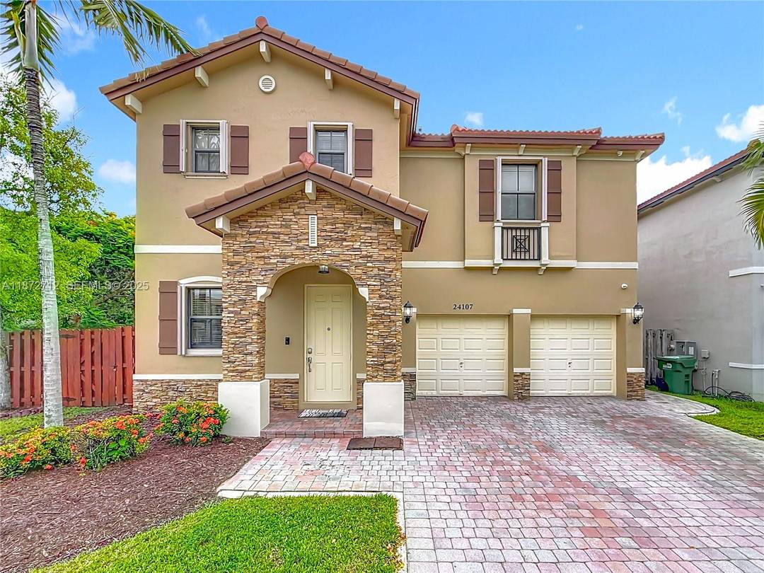 Stunning Two Story Corner Home in Homestead !