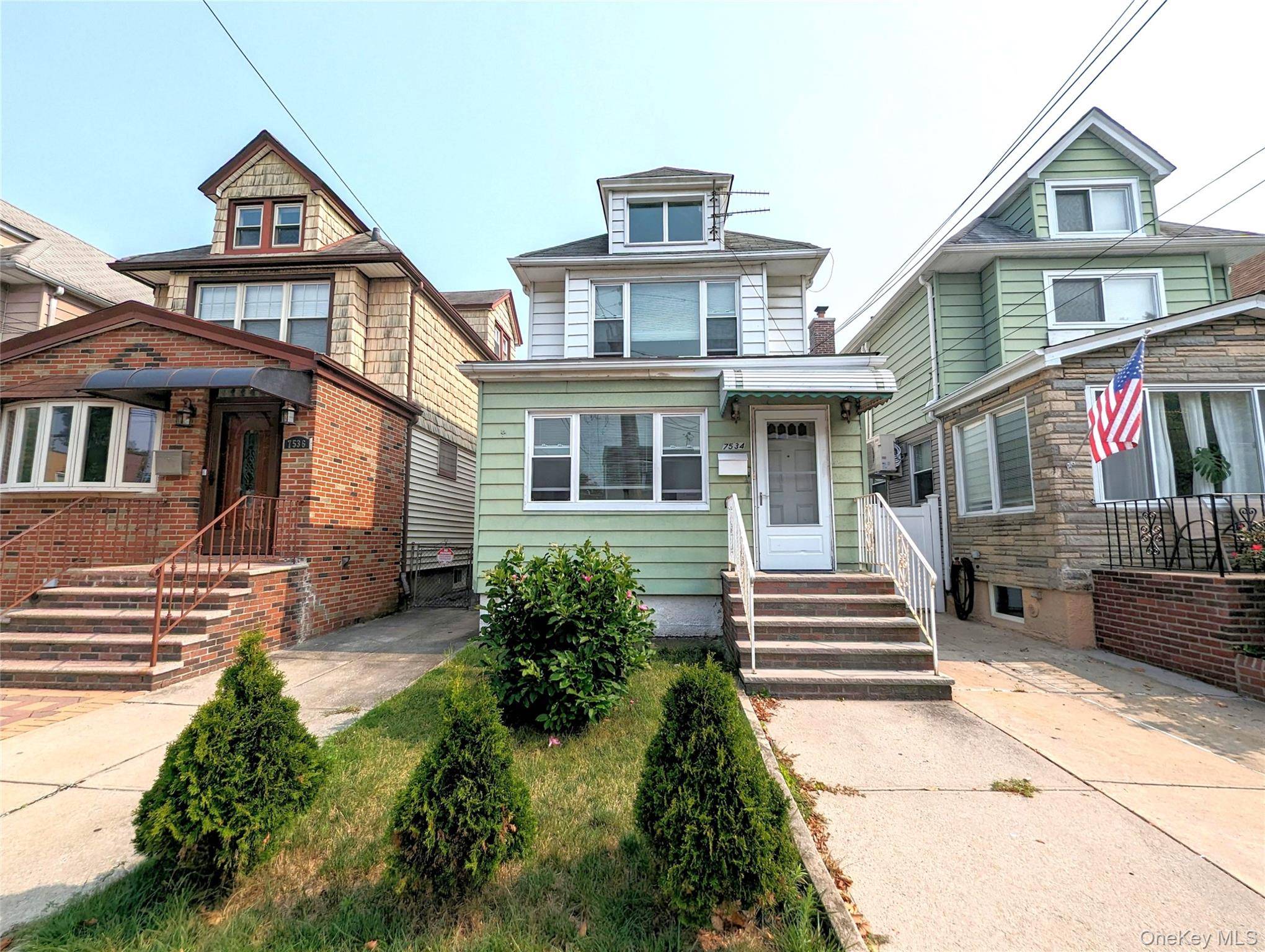 2 blocks from the large Juniper Valley Park which has been recently renovated.