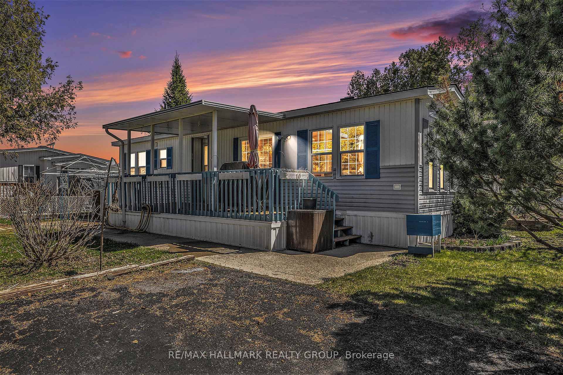 Welcome to peaceful country living in the sought after adult community 55 of Ashton Pines, just 8 minutes from both Stittsville and Carleton Place.
