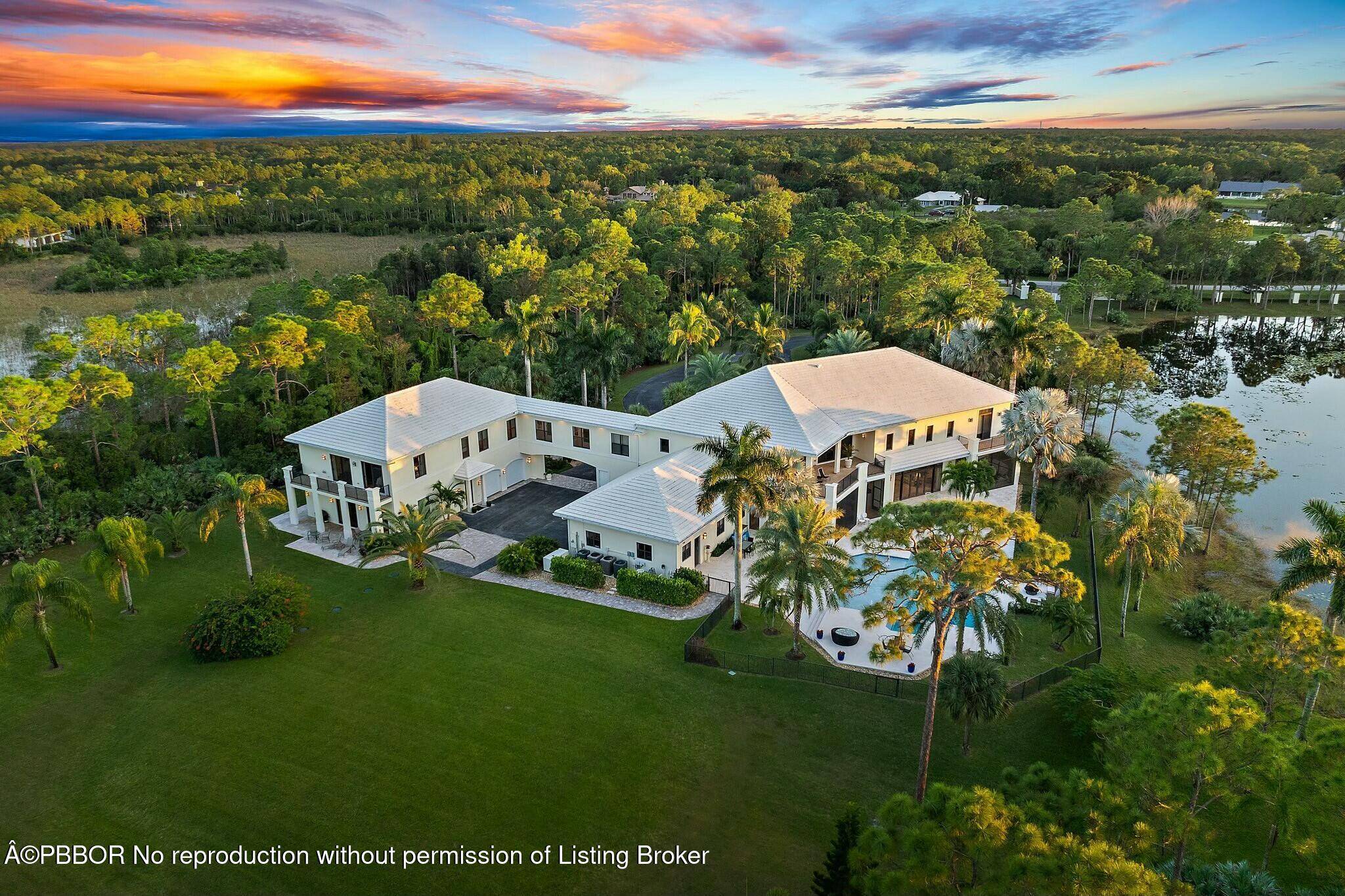 JUPITER'S PREMIER RANCH ESTATE Sited on 7.