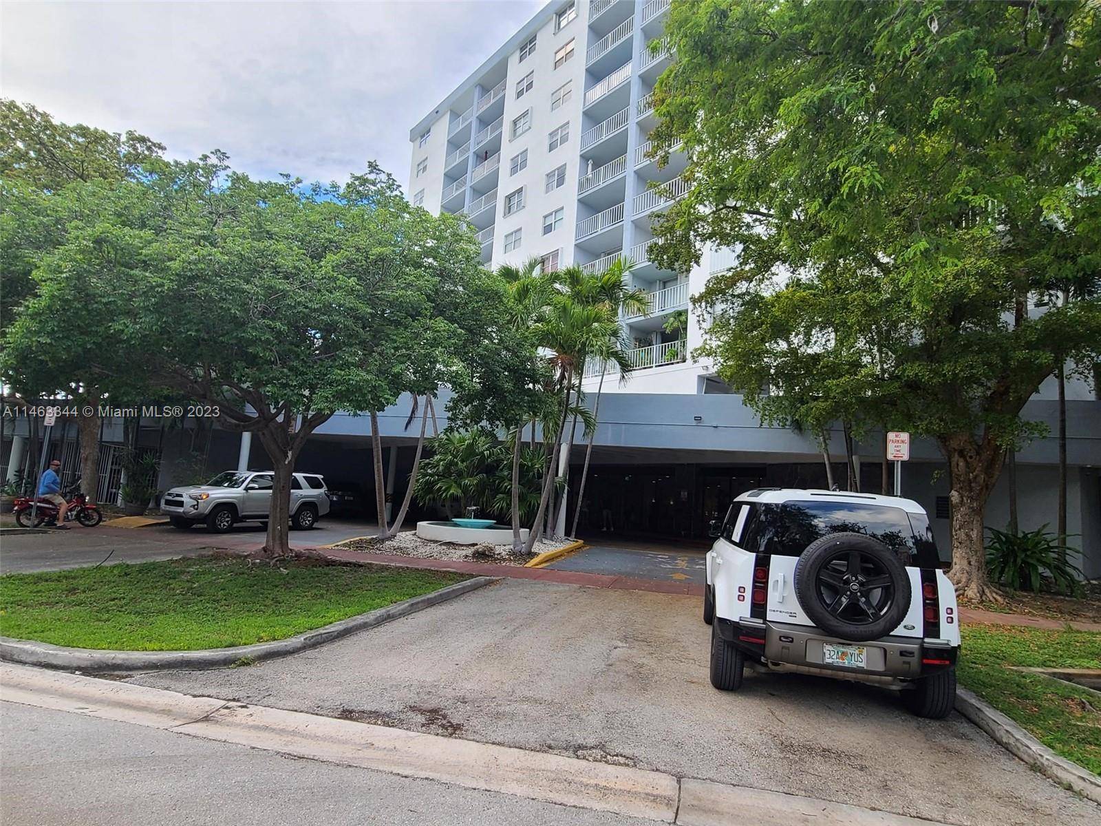 Ready to move in. Enjoy the sunset from large 1 1 1 apartment w breathtaking views of the Bay, La Gorce Island, and the City.