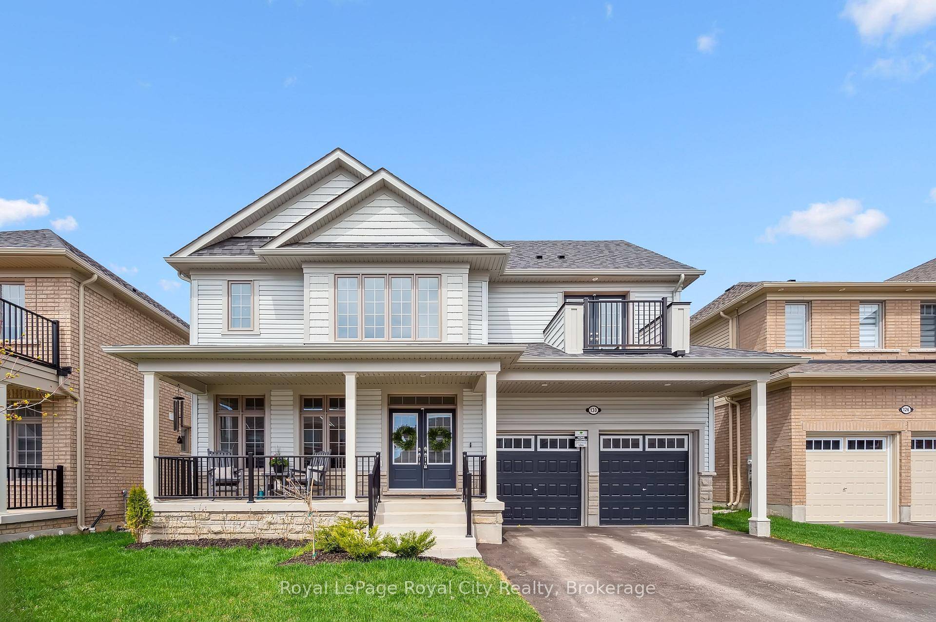 Exceptional newly built 3609 sq.