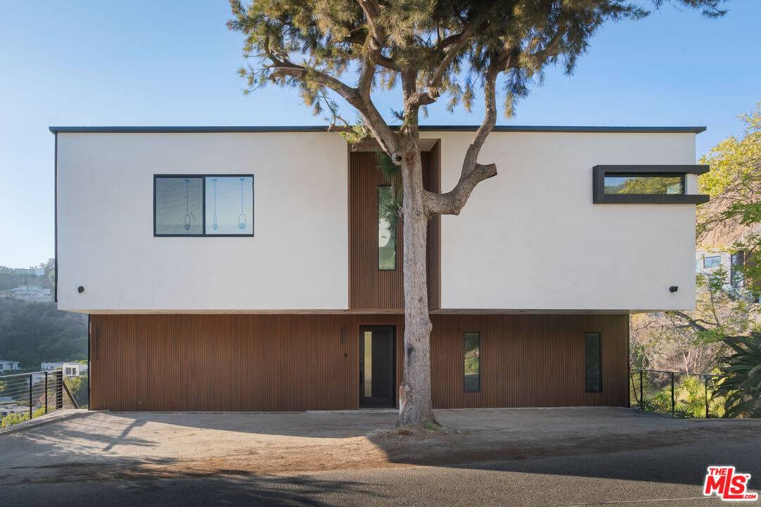 1931 Sunset Plaza Dr 4BR Sunset Strip La