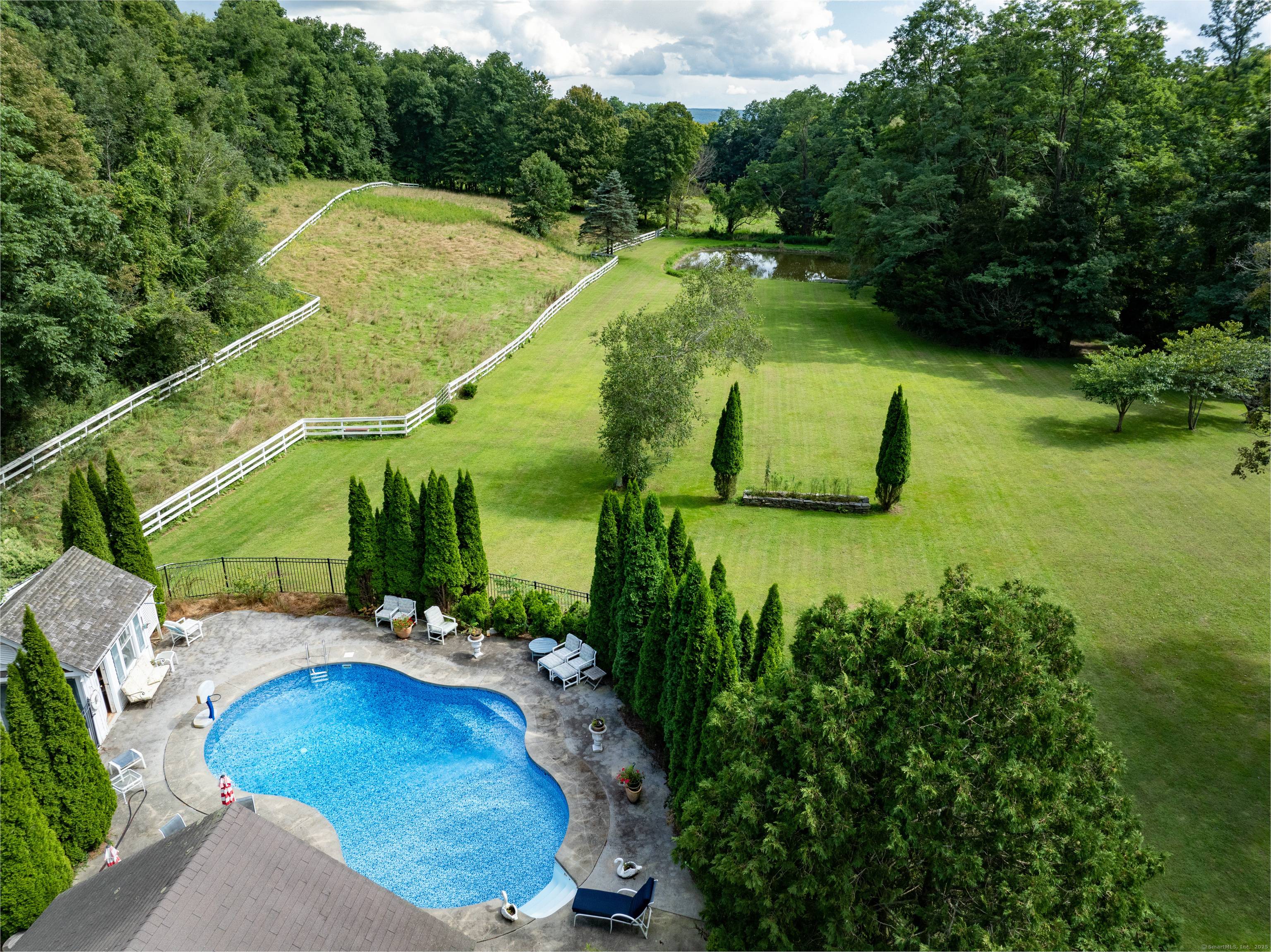 Mare's Nest Circa 1890's equestrian property once home to many thoroughbred racehorses.