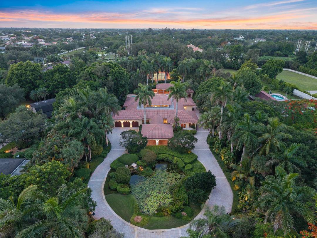 Set on a private 2. 34 acre estate in the heart of Sunshine Ranches, this stunning property offers luxury, space, and tranquility.