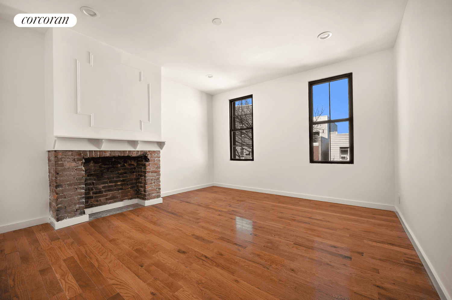 Apartment 3R at 158 Withers Street is a spacious one bedroom apartment located in a prime Williamsburg location.