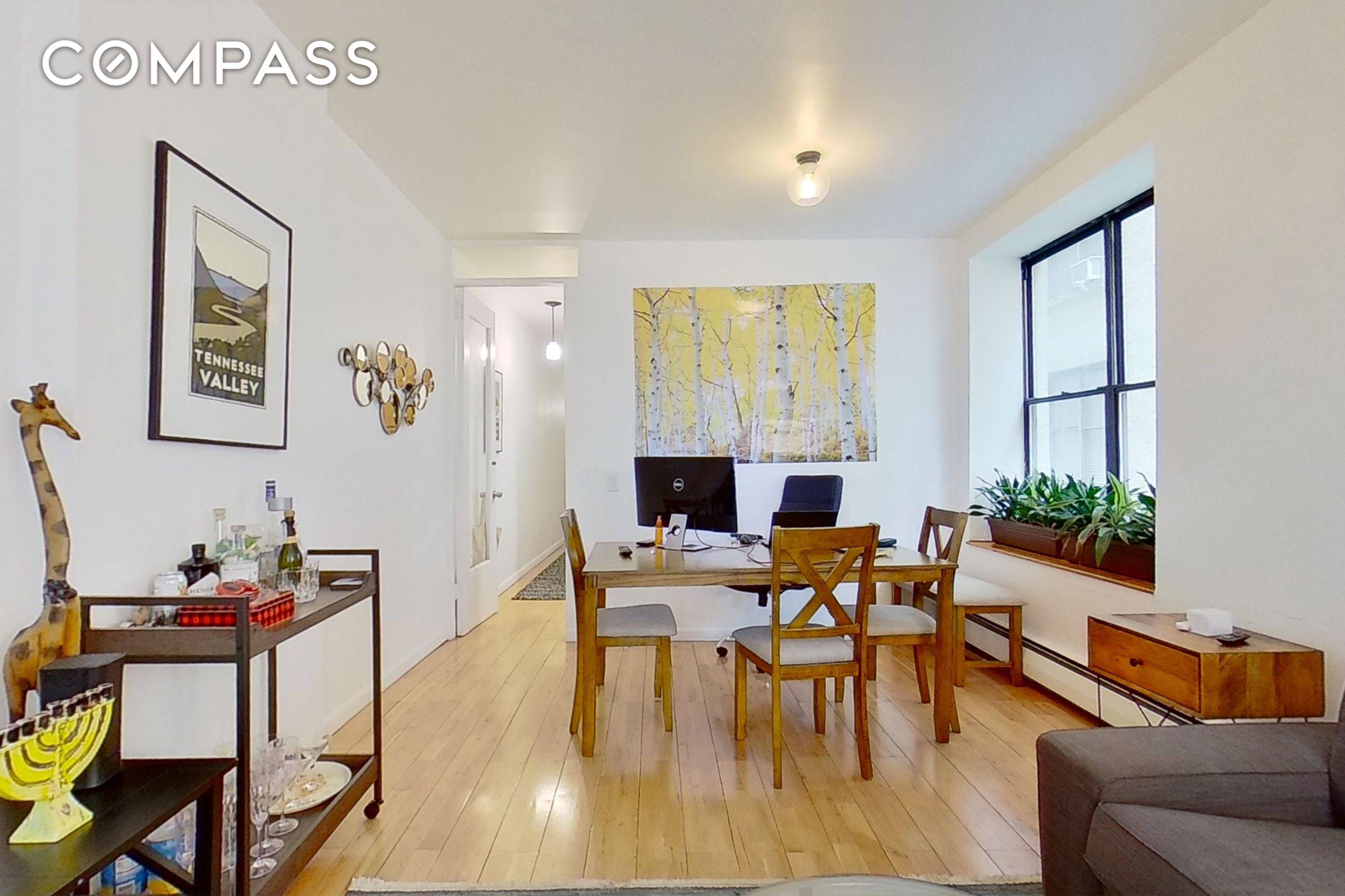 Spacious 2 bedroom apartment in prime East Village.