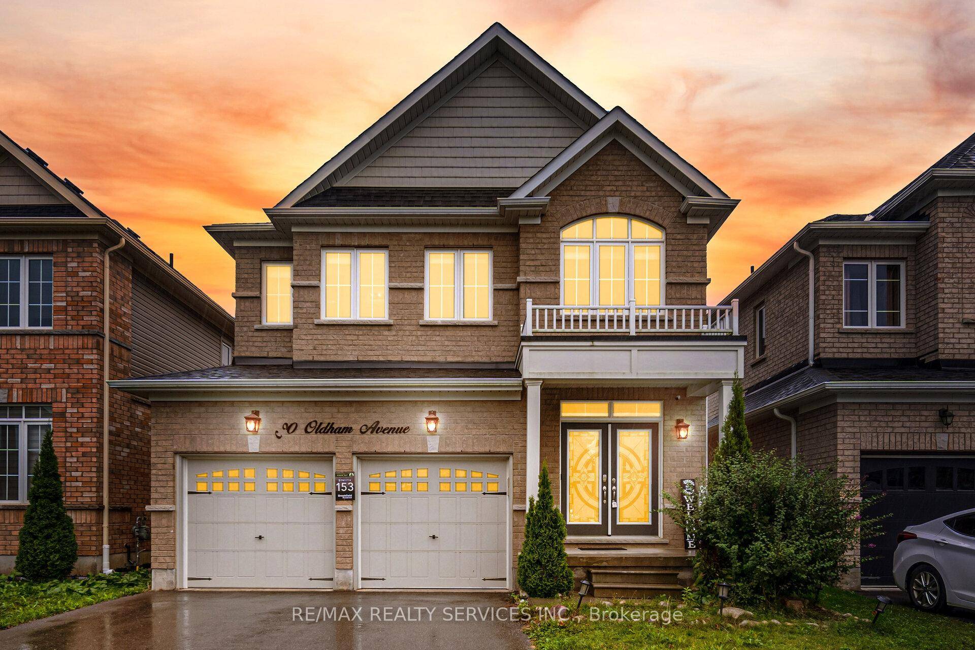 Gorgeous 4 Bedrooms amp ; 4 Washrooms House Located In Family Friendly Paris Area !