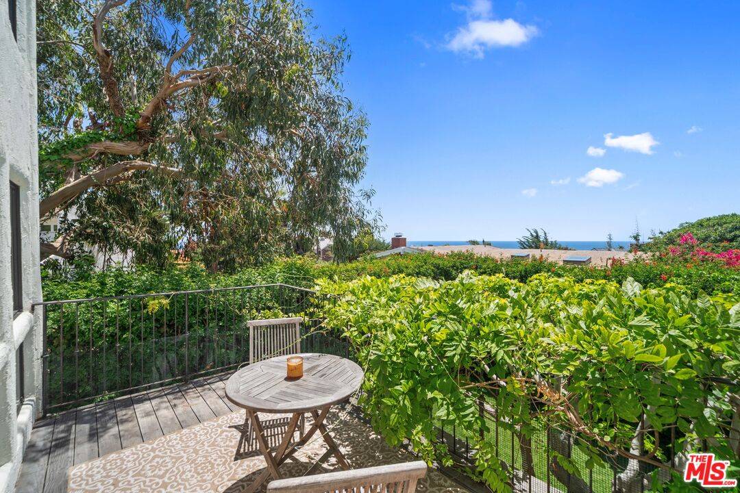 31830   Broad Beach Rd 3BR Malibu La