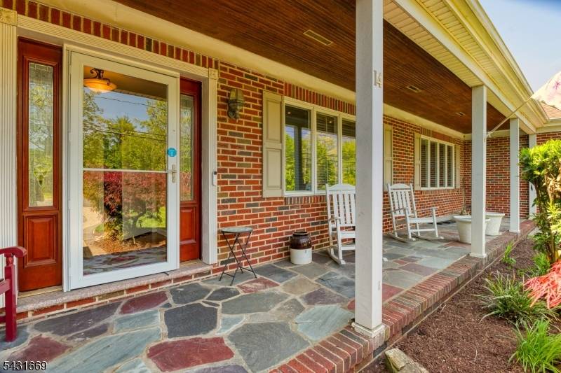 Welcome to this meticulously maintained, fully upgraded all brick ranch in the highly desirable Dewey Heights neighborhood.
