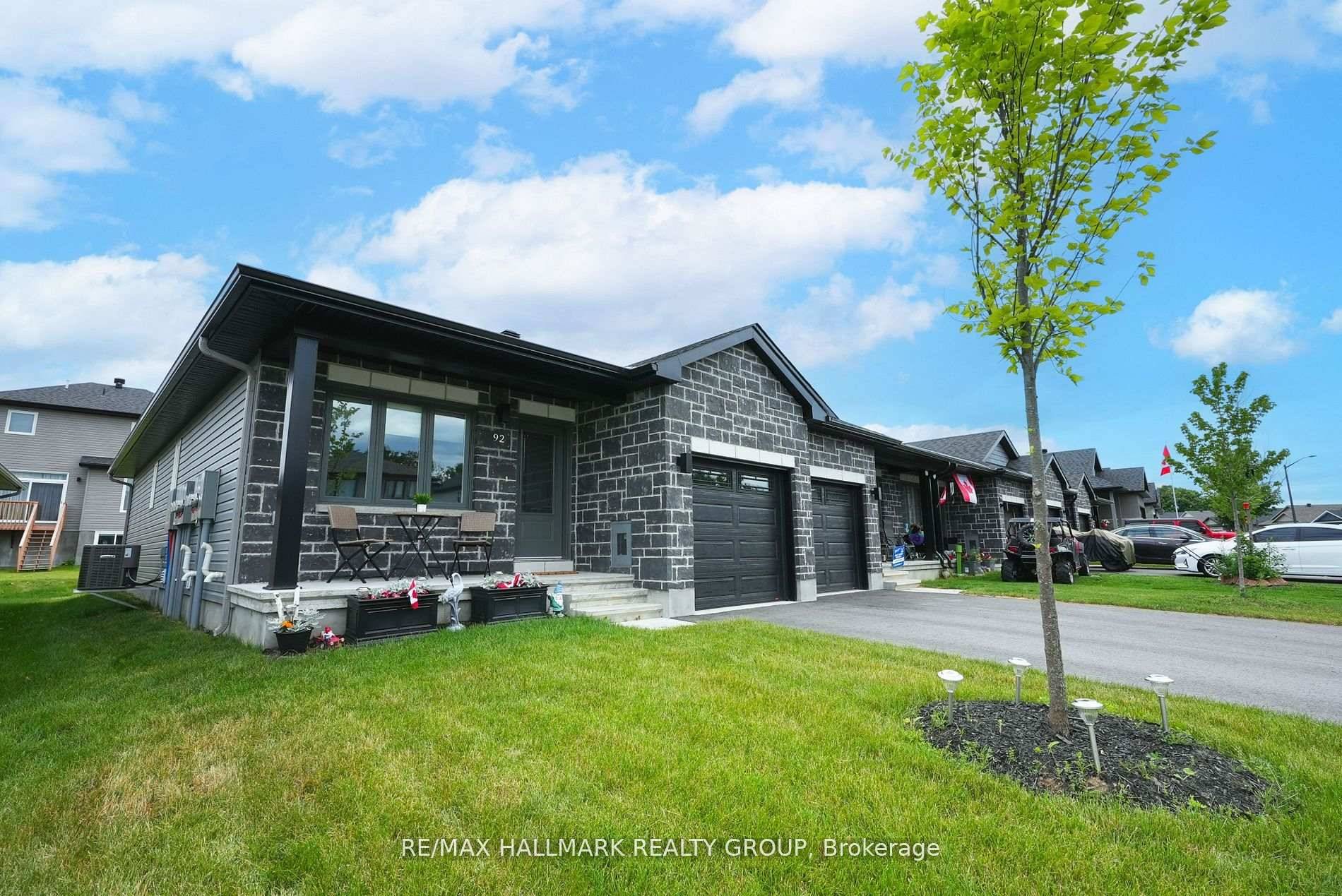 Welcome to this brand new end unit bungalow in Arnprior's sought after Marshalls Bay Meadows community, where the Madawaska and Ottawa Rivers meet, offering the perfect balance of small town ...