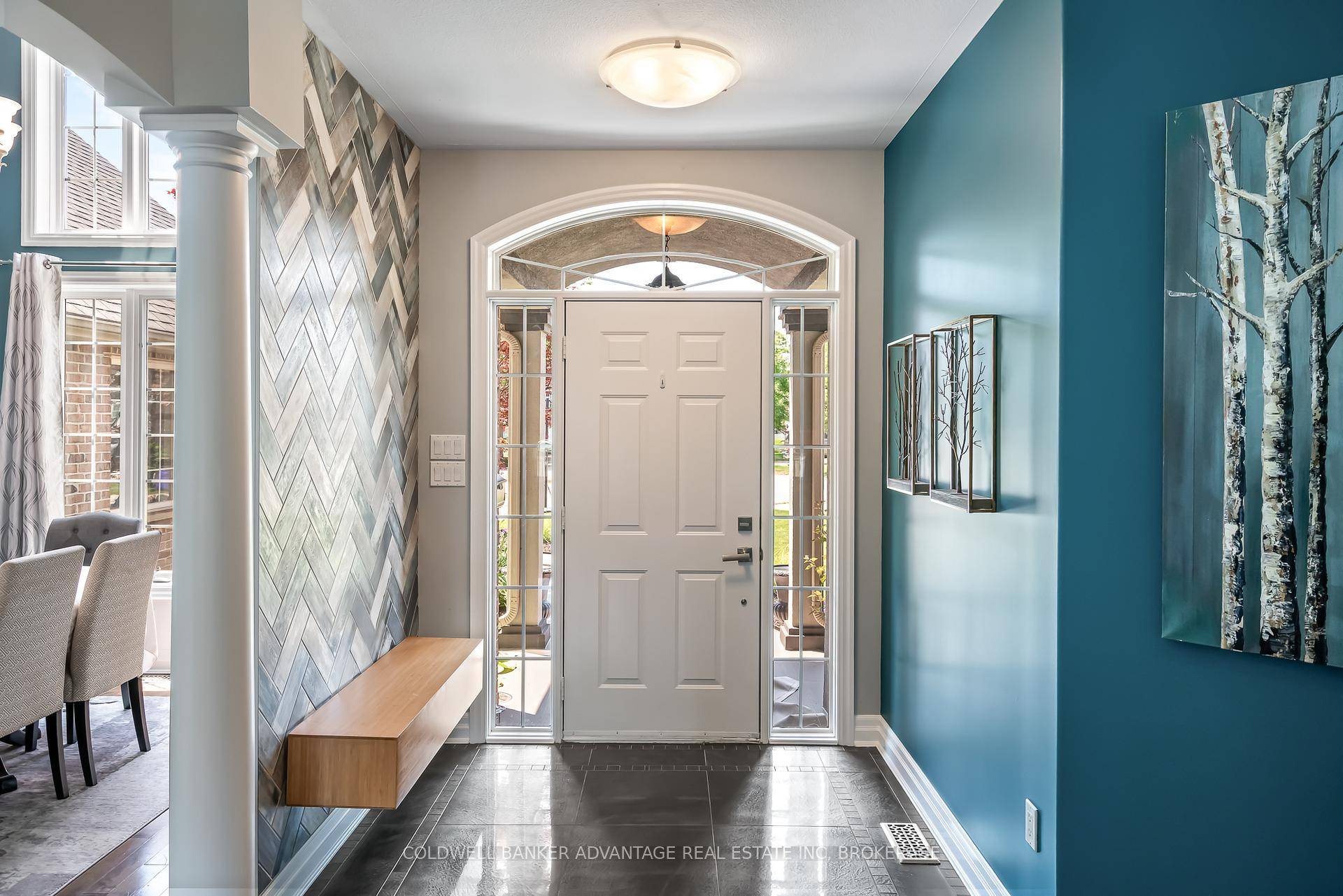 Large Executive Bungalow situated at the end of a quiet Cul de Sac on extensively landscaped, private pie shaped lot on the Fonthill Welland border.