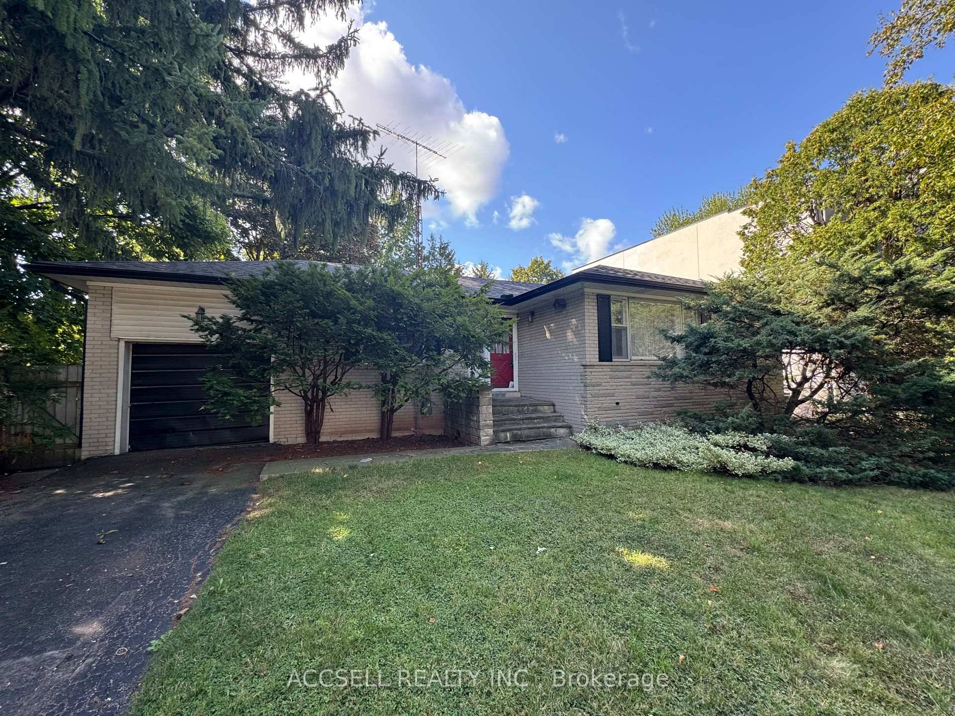 Welcome to 1358 Sedgewick Crescent, a rare and remarkable opportunity in one of Southwest Oakvilles most sought after neighbourhoods.