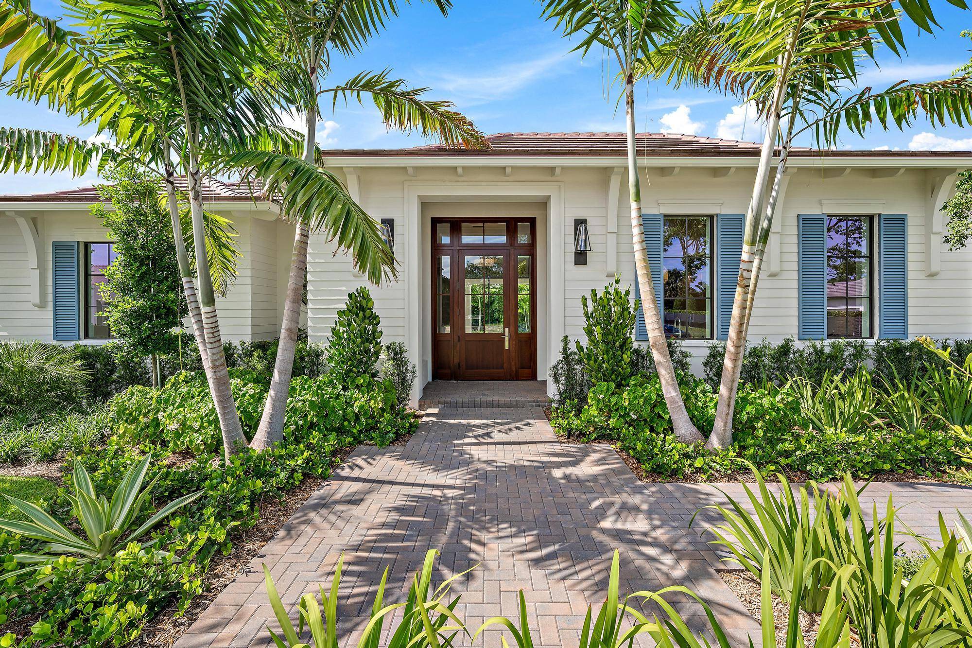 Now complete in Bluewater Cove this stunning home is ready to welcome you !