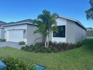 Discover the exceptional Avon model, a standout home in the heart of Stuart's premier community, Spanning 1, 641 sq.