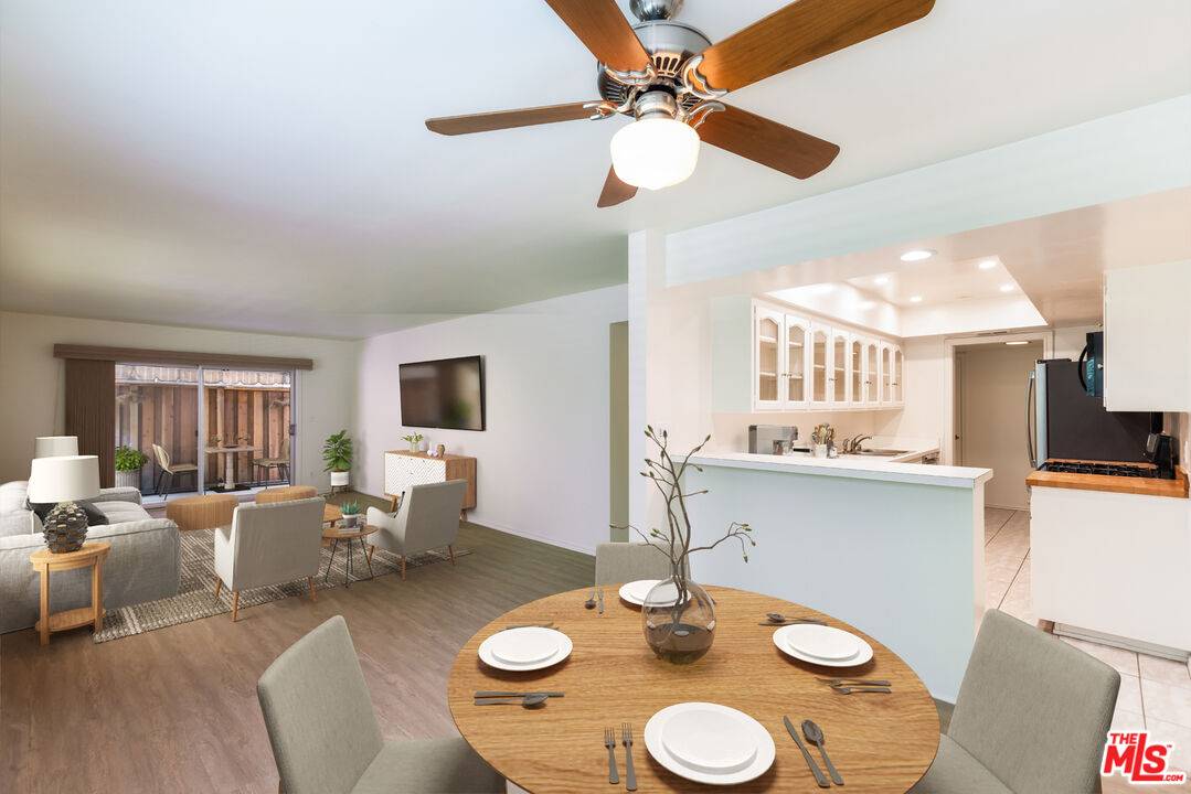 6732   Hillpark Dr 2BR Hollywood Hills East La