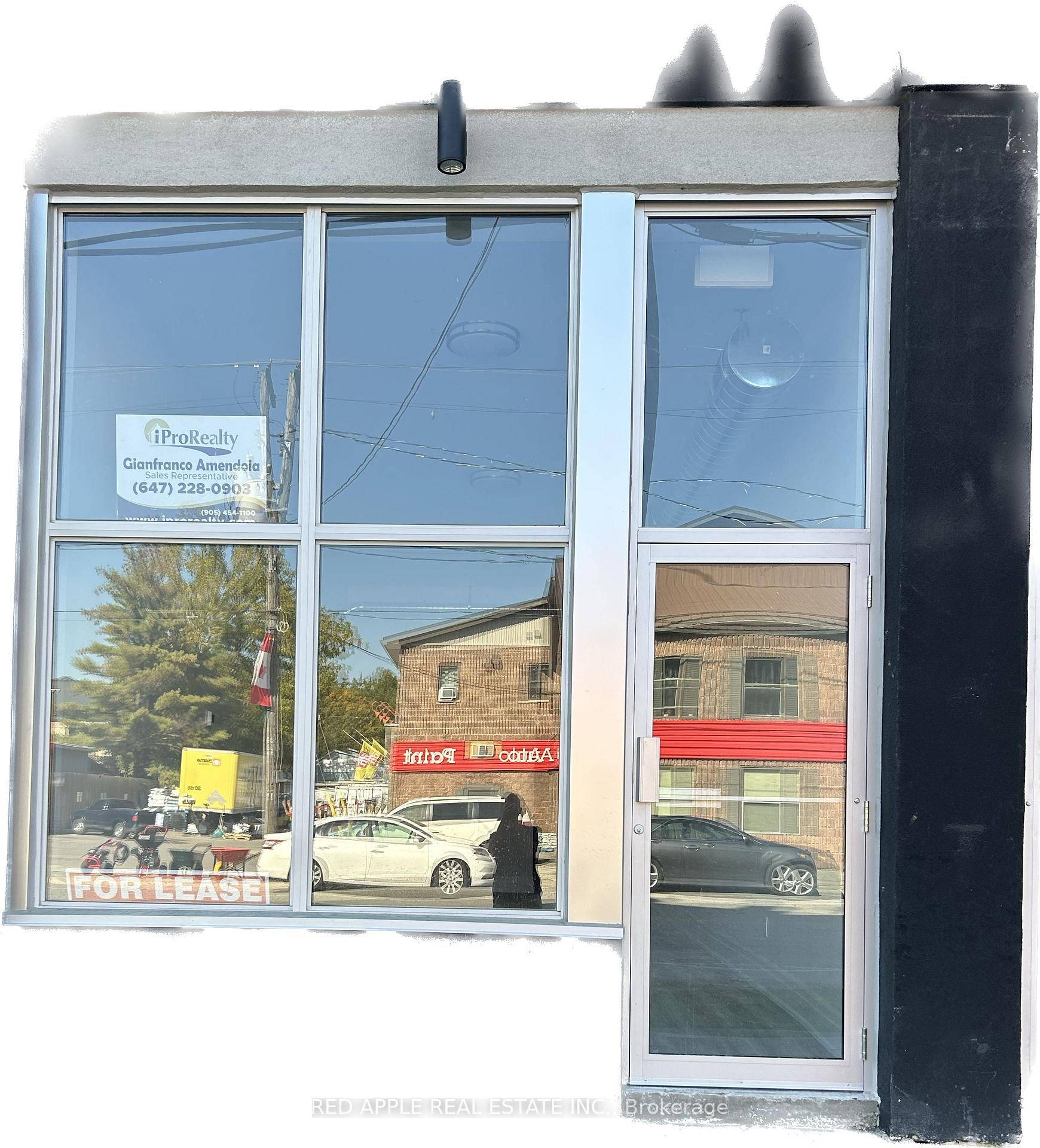 Fantastic opportunity to rent an adorable 2 bedroom apartment in the centre of Plattsville.