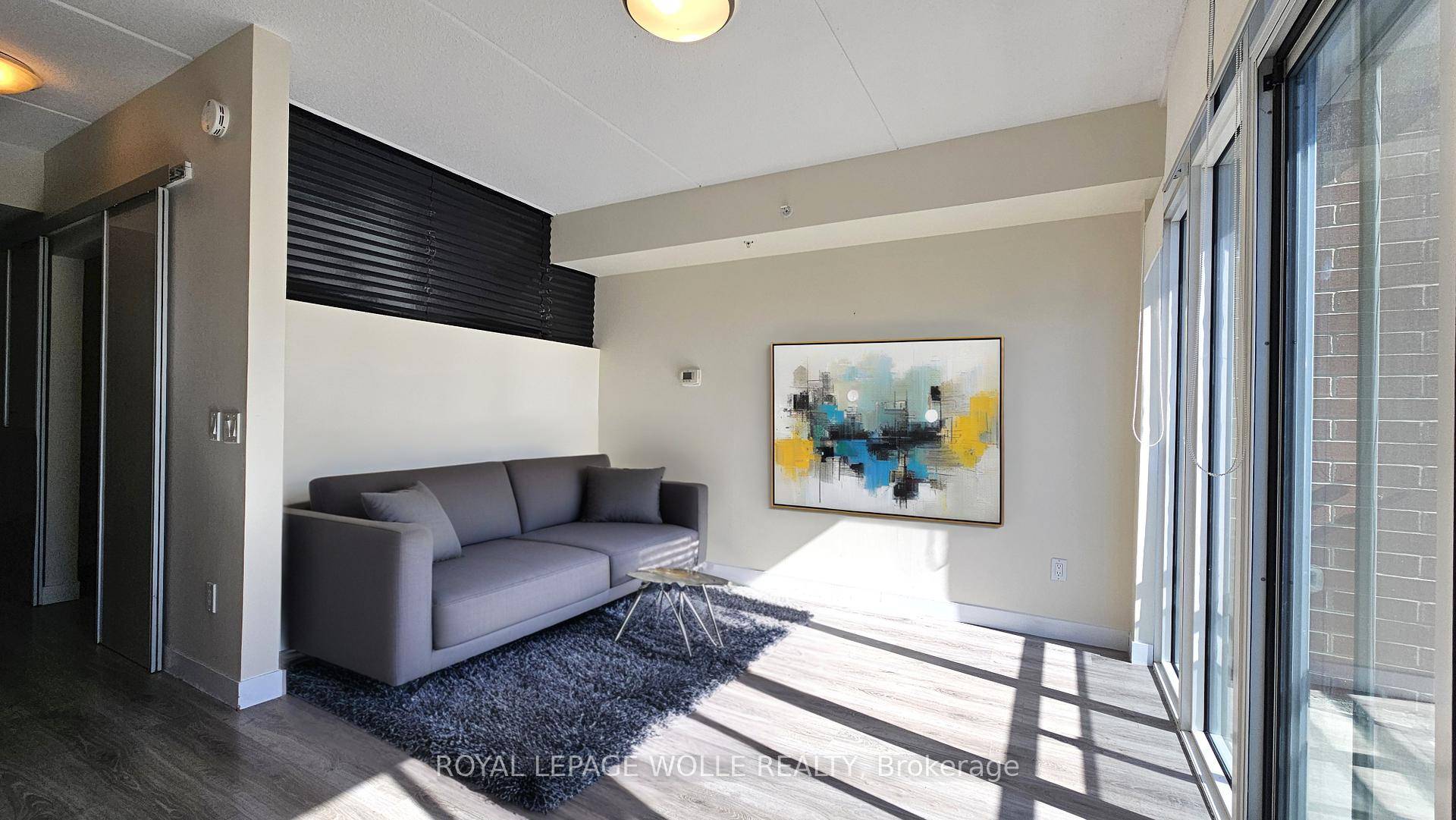 Just a 5 minute walk to both Wilfrid Laurier University and the University of Waterloo, this 1 bedroom, 1 bathroom condo offers an excellent opportunity for students or investors.